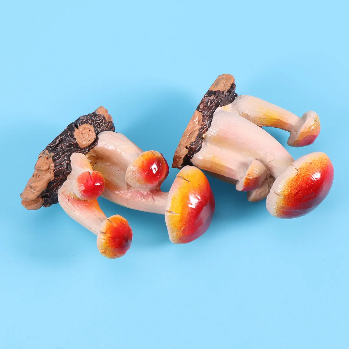 

2Pcs Miniature Resin Colorful Mushroom Garden Ornament Yellow Deep Red Micro Landscape DIY Decoration Moss Succulent