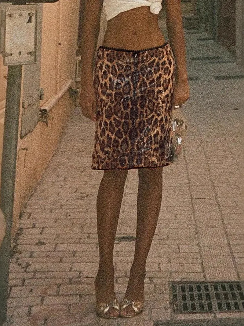 

Sexy Versatile Brown Slimming Skirt mid Waist PVC Fabric Citywalk Suitable Batwing Shape Wrap around Skirt for Women