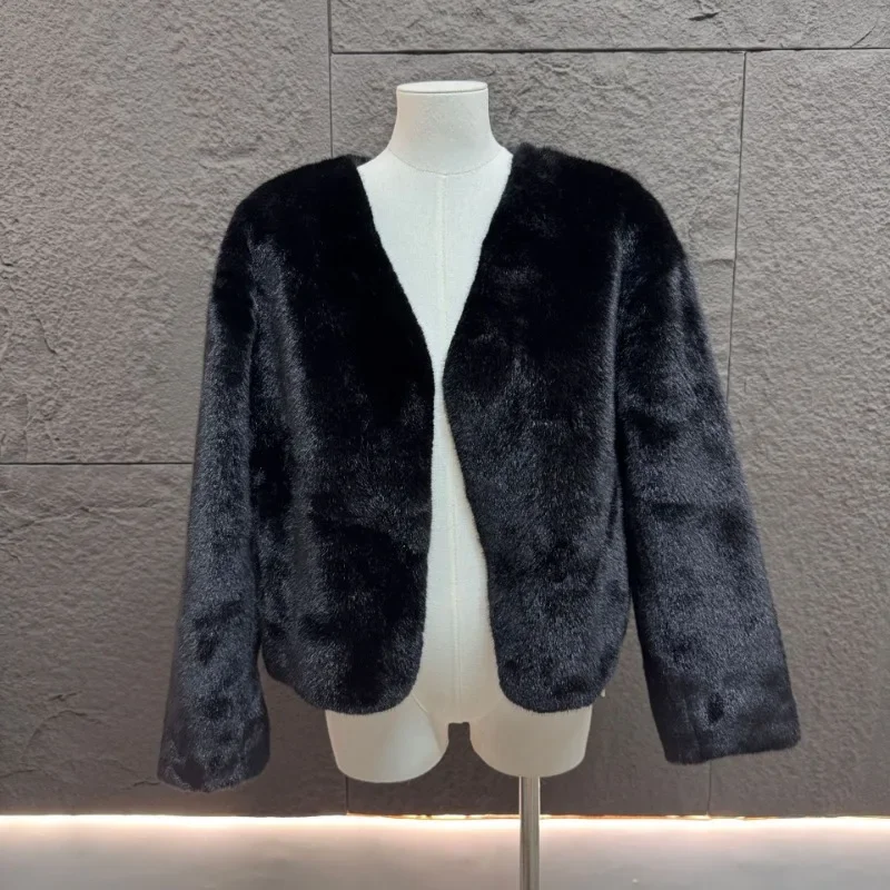 Cappotti invernali in pelliccia di visone sintetica da donna Nuova giacca a maniche lunghe con scollo a V Stili corti femminili Cappotto caldo addensato allentato Abbigliamento invernale