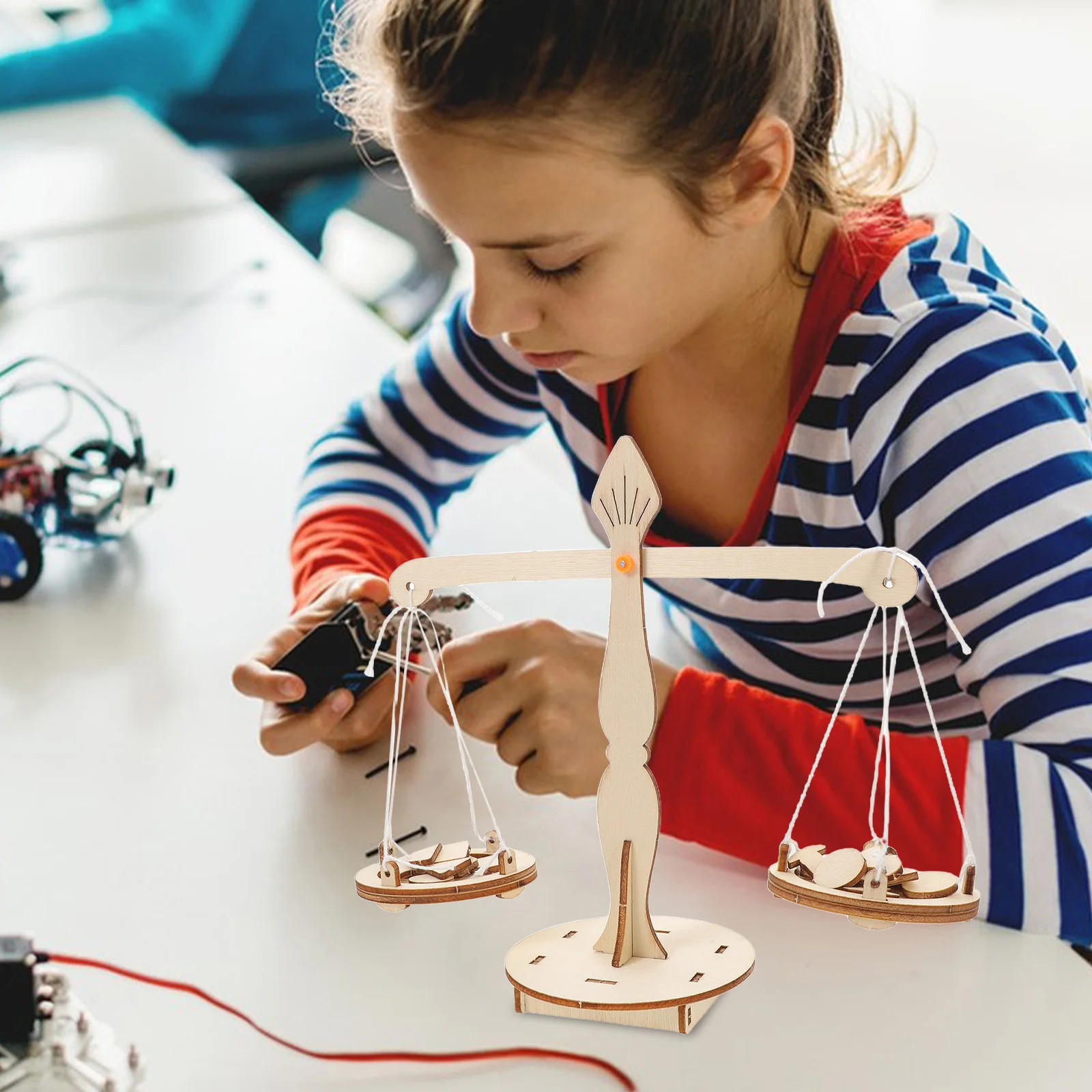 

5Pcs DIY Stem Science Experiment Kit Balance Scale for Kids Early Education Engineering Learning Set Balance Scale Toy