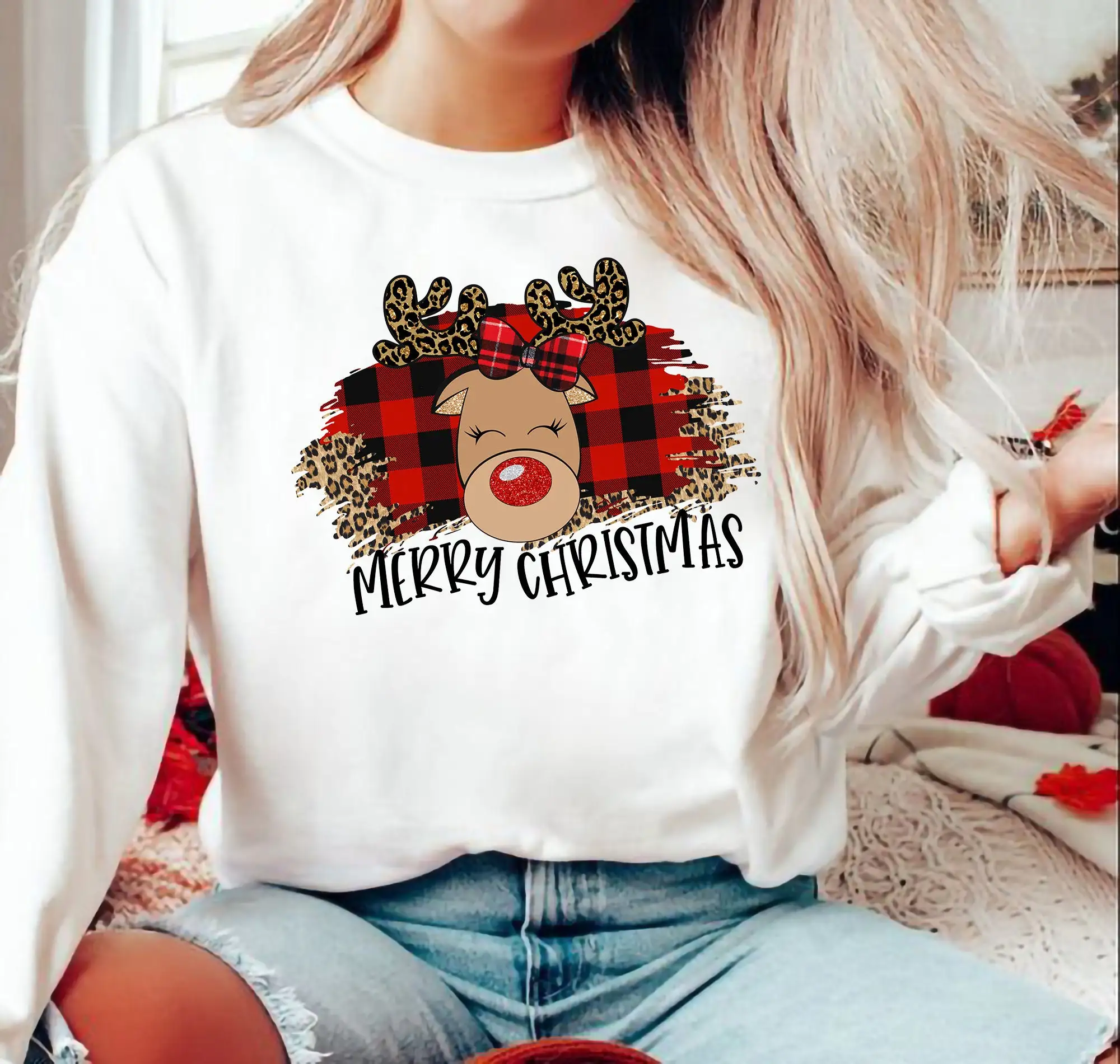 

New Fashion Female Christmas Sweatshirt Cartoon Christmas Reindeer Women Christmas Clothes All-match Christmas Girl Tops