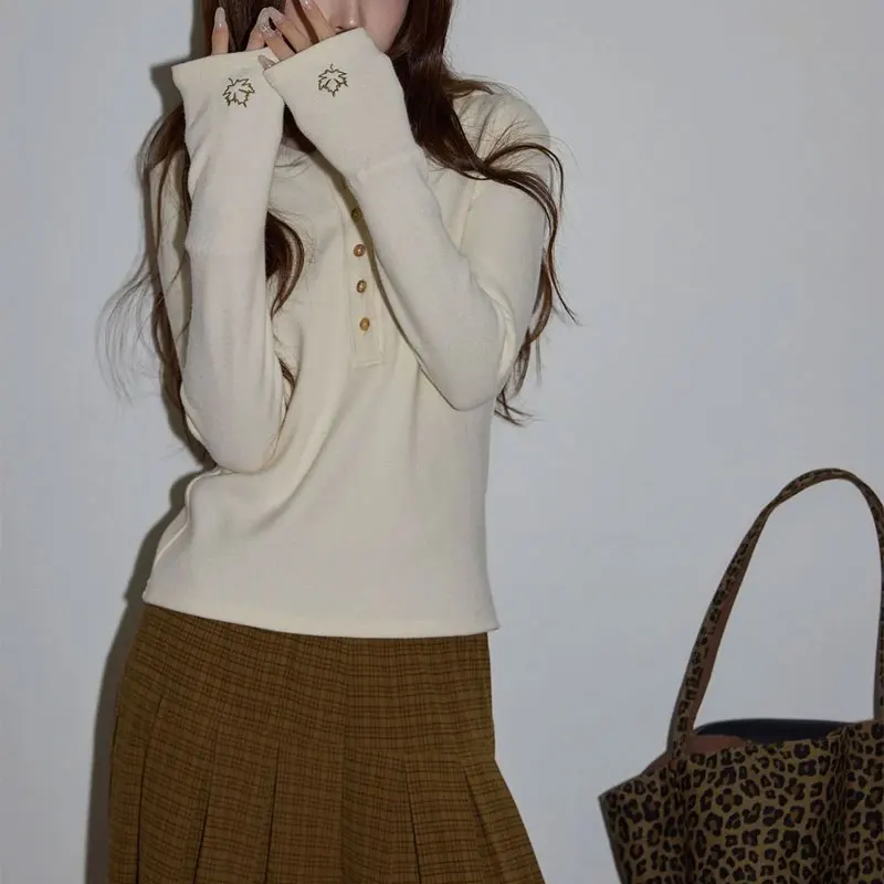 

Модные пуловеры с капюшоном и вышивкой, женская одежда, однотонные базовые осенние пуговицы, повседневные тонкие корейские футболки с длинными рукавами