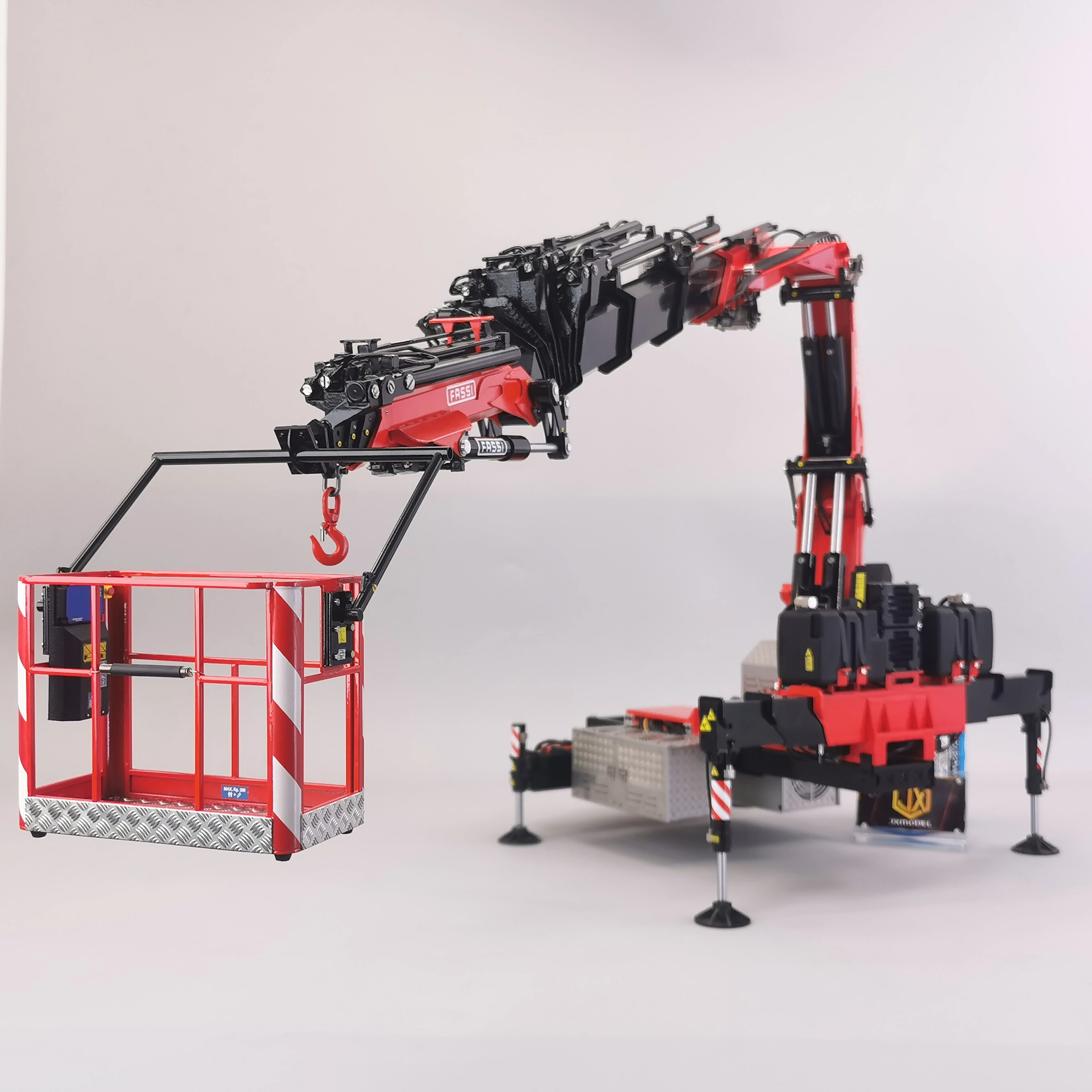JXmodel für 1/14 LKW-montierten Kran Arbeitskäfig F1650 Erweiterter Anbaukran FASSI RC Zubehör – Detail 7