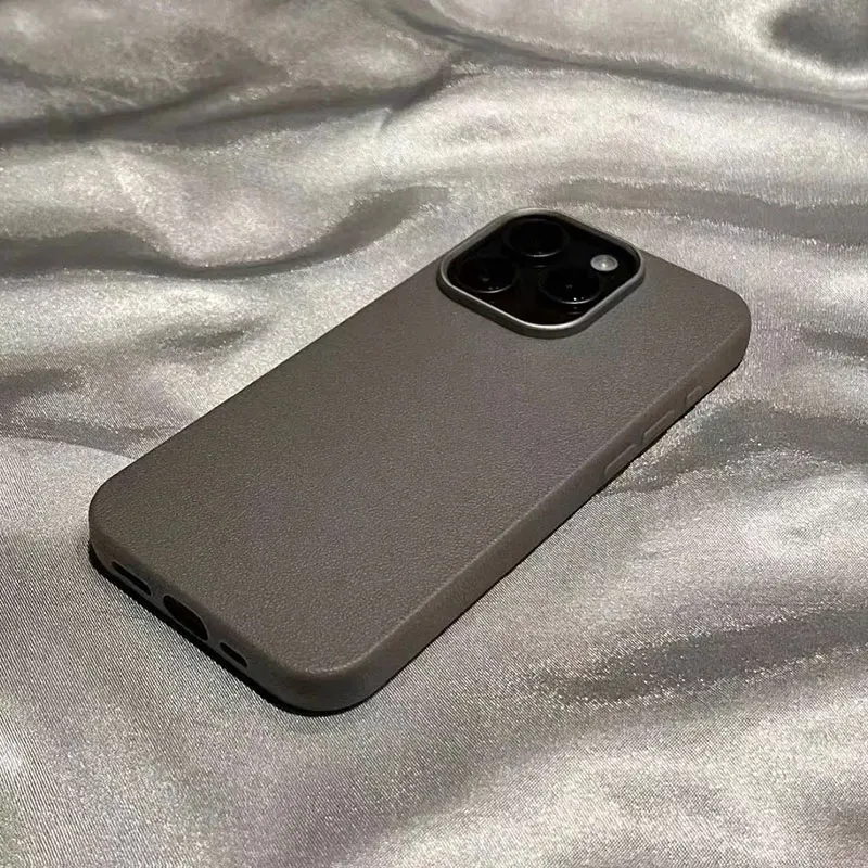 Custodia per telefono in silicone di lusso in pelle opaca per iPhone 11 12 13 14 15 16 Pro Max Plus X XS Max XR Protezione morbida antiurto
