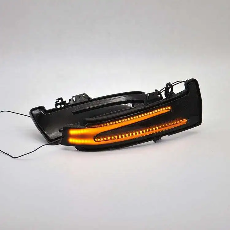 Picture 7: For Mercedes-Benz W204 C-Class Automotive Lighting System Automotive Side Mirror Dynamic Light Emitting Diode Sequential Steerin
