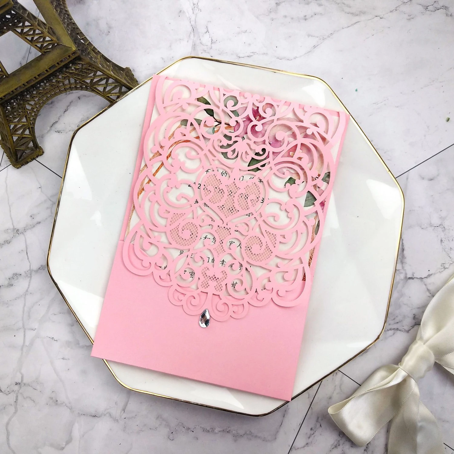 

50 pieces Pink Heart Wedding Invitations with Rhinestone, Customized Print Sweet 15 Birthday Quinceanera Invite Card IC171