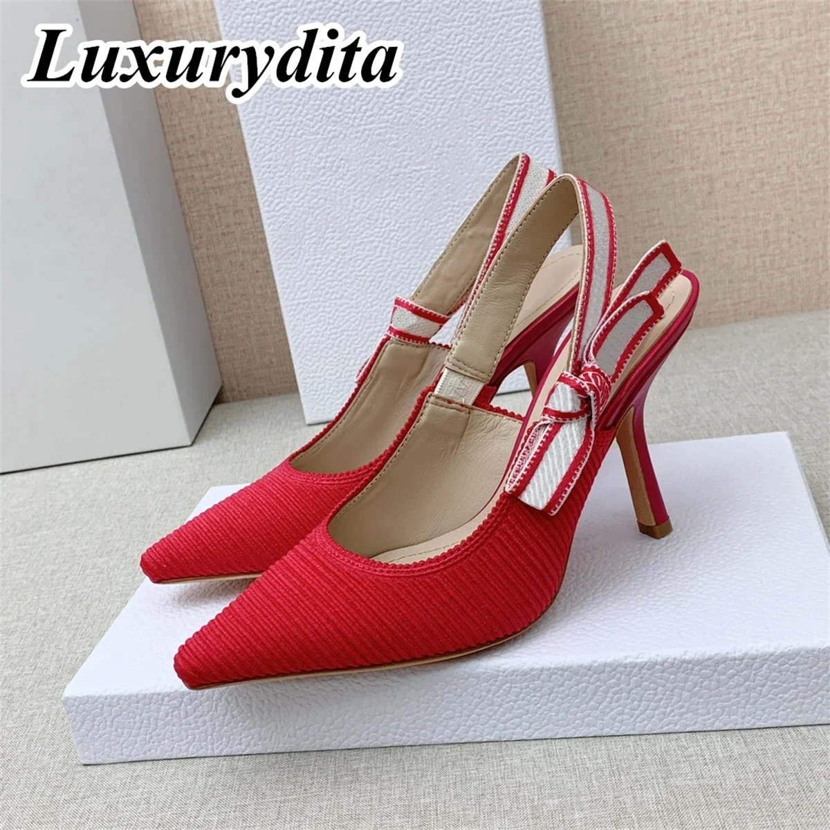 

Top Quality Luxury Womens Sandal Casual Lace Flat Fashion Embroidered Muller Shoes Designer Silk Leather Soled High Heel