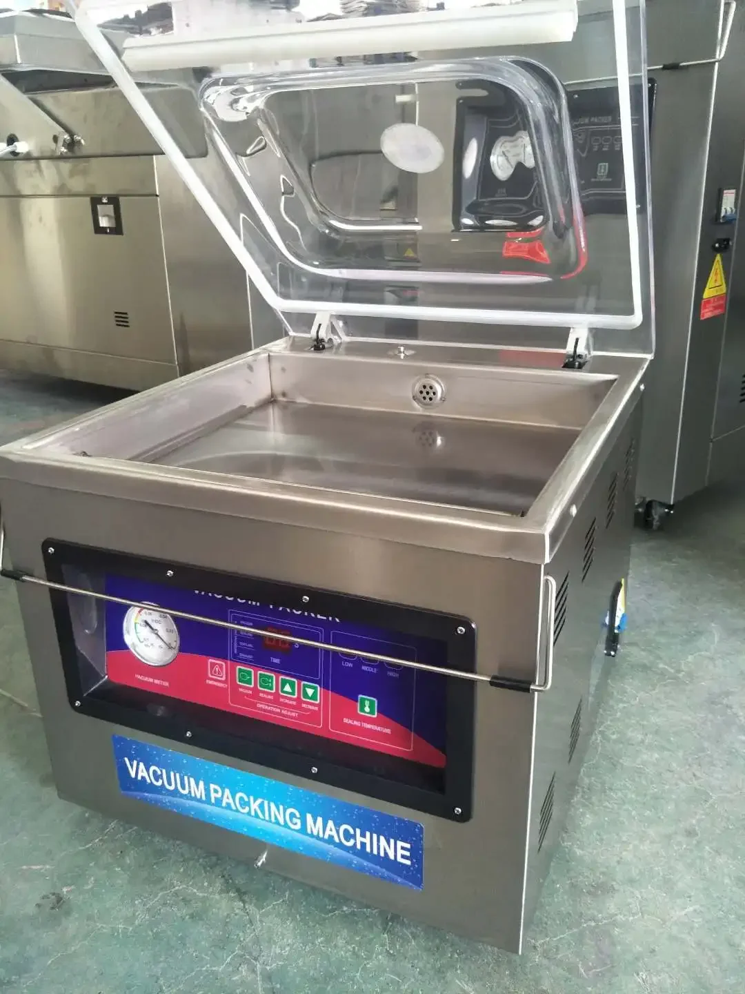 

2026 Hot-Selling Whole Chicken Vacuum Packaging Machine, Food and Bean Vacuum Packaging Bag Machine