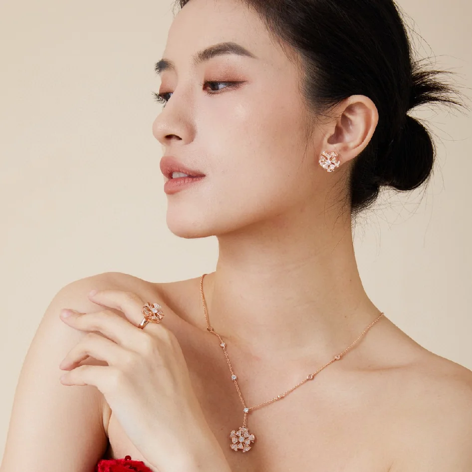 

Designer Collection Necklace Earrings 925 Sterling Silver Inlay Cubic Zircon Skirt Fan-Shaped Pendant Plated Gold Jewelry Sets