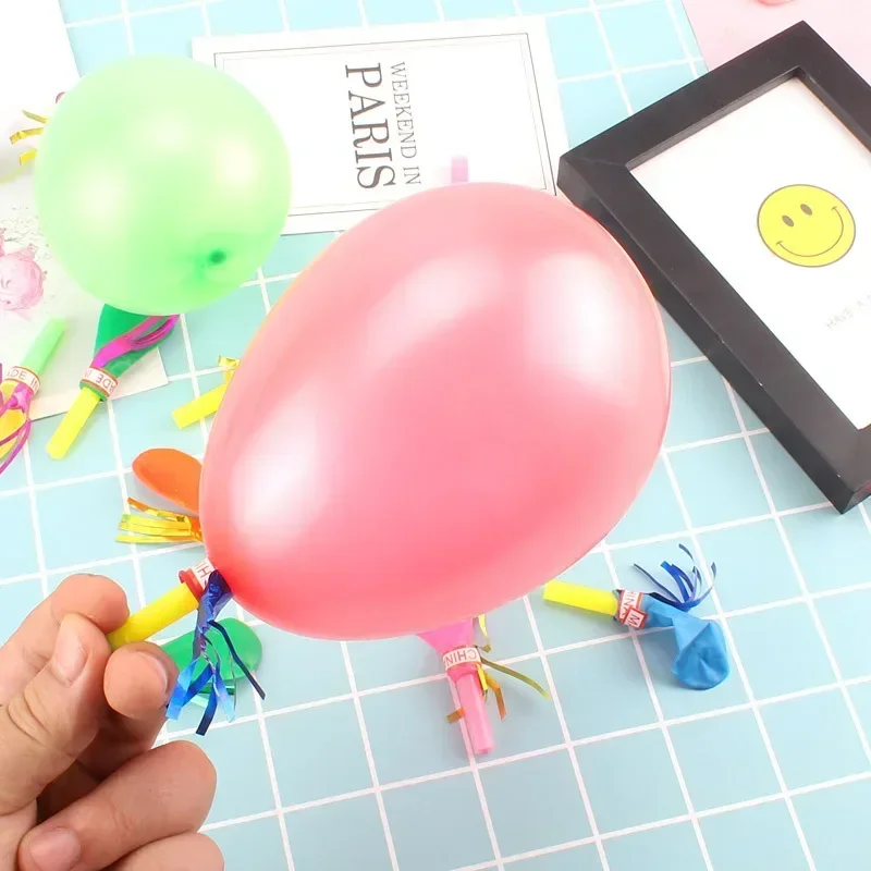 

Latex Whistle Balloons Colorful Musical Paper Noisemakers for Children's Party Toy Gift Valentine's Day Festive & Party Supplies