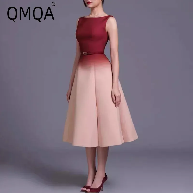 

QMQA Fashion Women's Elegant Dress Slash Sleeve Gradient Ramp Pleated Backless A-Line Women's Evening Dresses 2025 Spring QM219