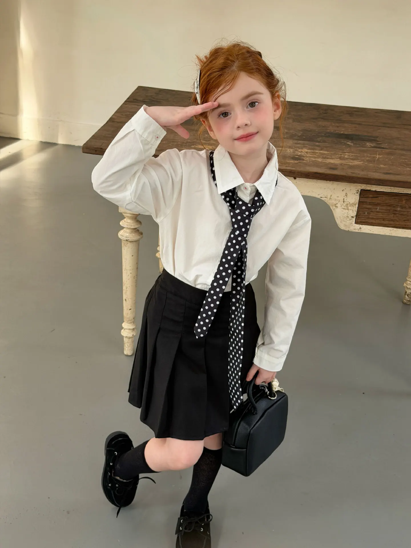 Girl's White Shirt Japanese and Korean College Style Spring and Autumn Casual Long Sleeved Cotton Shirt with Tie