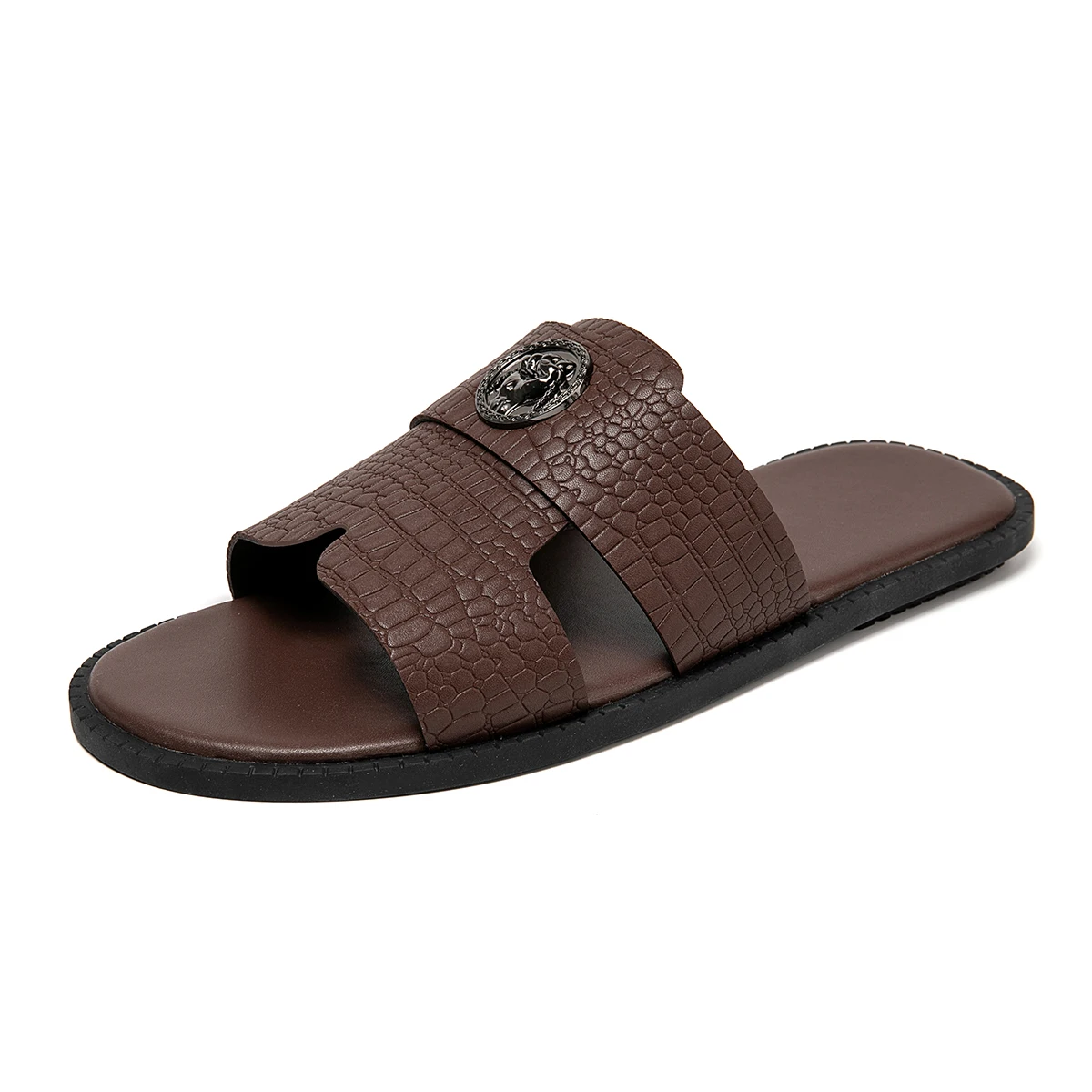 Herren-Hausschuhe sind geeignet für den täglichen Gebrauch zu Hause, im Badezimmer, im Freien und für die Freizeit. Neue coole Herren-Sandalen. – Detail 7