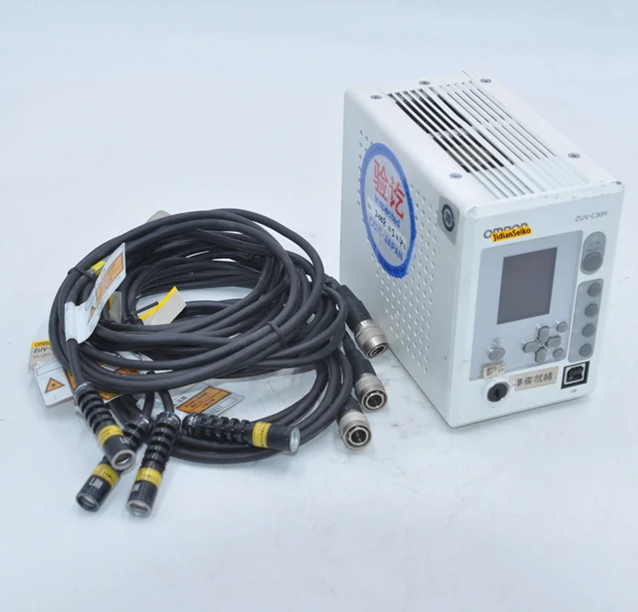 ZUV-C30H  UV LED SOURCE  UV-LED CONTROLLER With 4 Light Source Heads Used