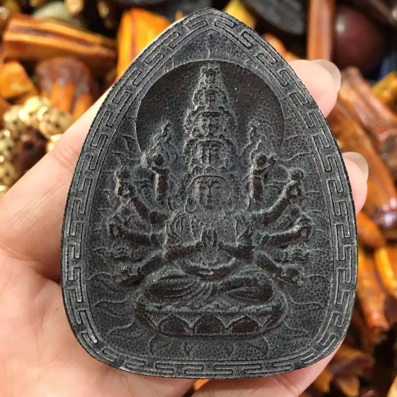 Miscellaneous Yak Bone Dragon Patron Goddess Avalokitesvara Pendant Live for men and women nimal Year