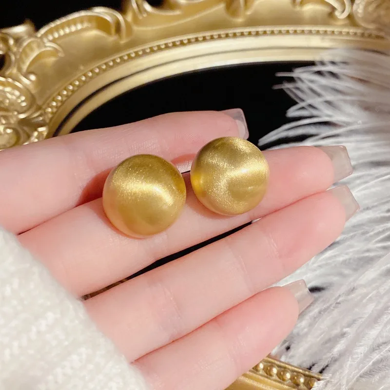 New Fashion Gold Color Matte Metal Button Stud Earrings Minimalist Round Coin Earrings For Women Party Weddings Jewelry