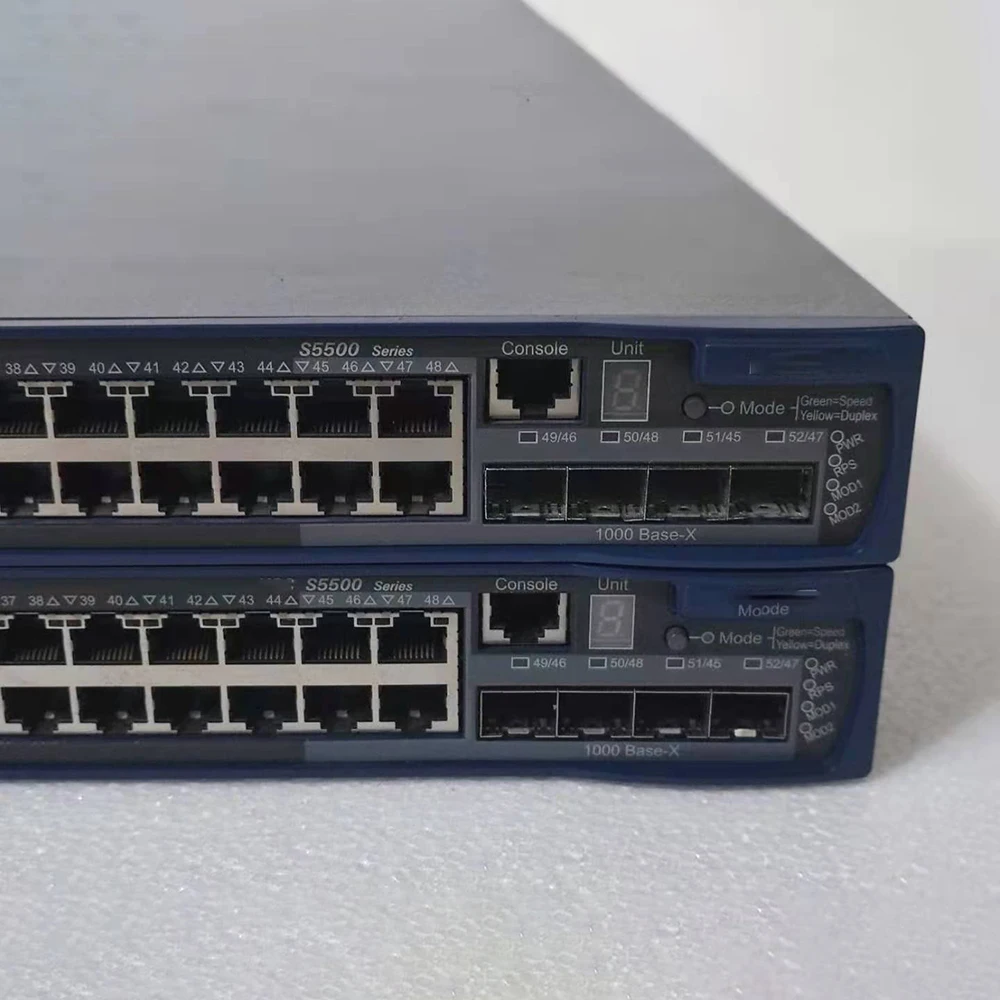 1 قطعة ل H3C 24 منفذ جيجابت 4 معدد إلكتروني بصري قابل للتطوير 10 جيجابت التبديل S5500-52C-EI