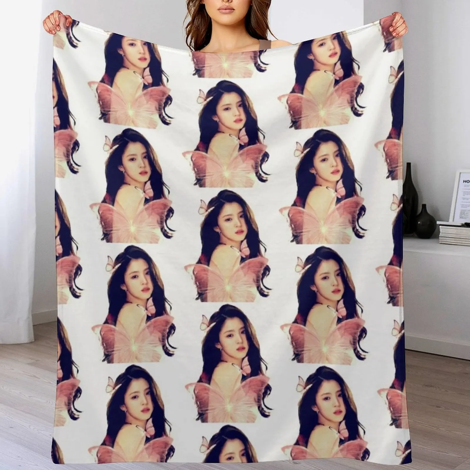

Han so hee Throw Blanket Color Fast Cozy Throw Blanket