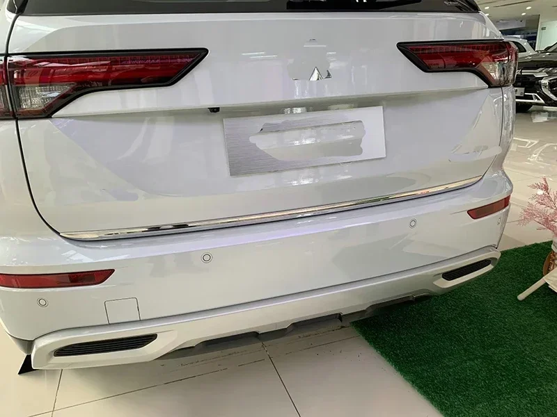 For Mitsubishi Outlander GM GN 2023 Stainless Steel Tail Gate Door Cover Trim Rear Trunk Molding Bezel Styling