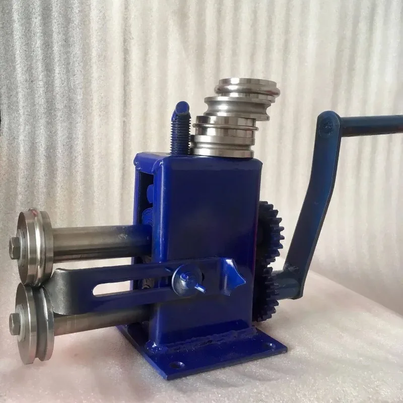 Iron sheet edge pressing machine Aluminum sheet pipe elbow  Bite starting machine Hand crank edge pulling machine