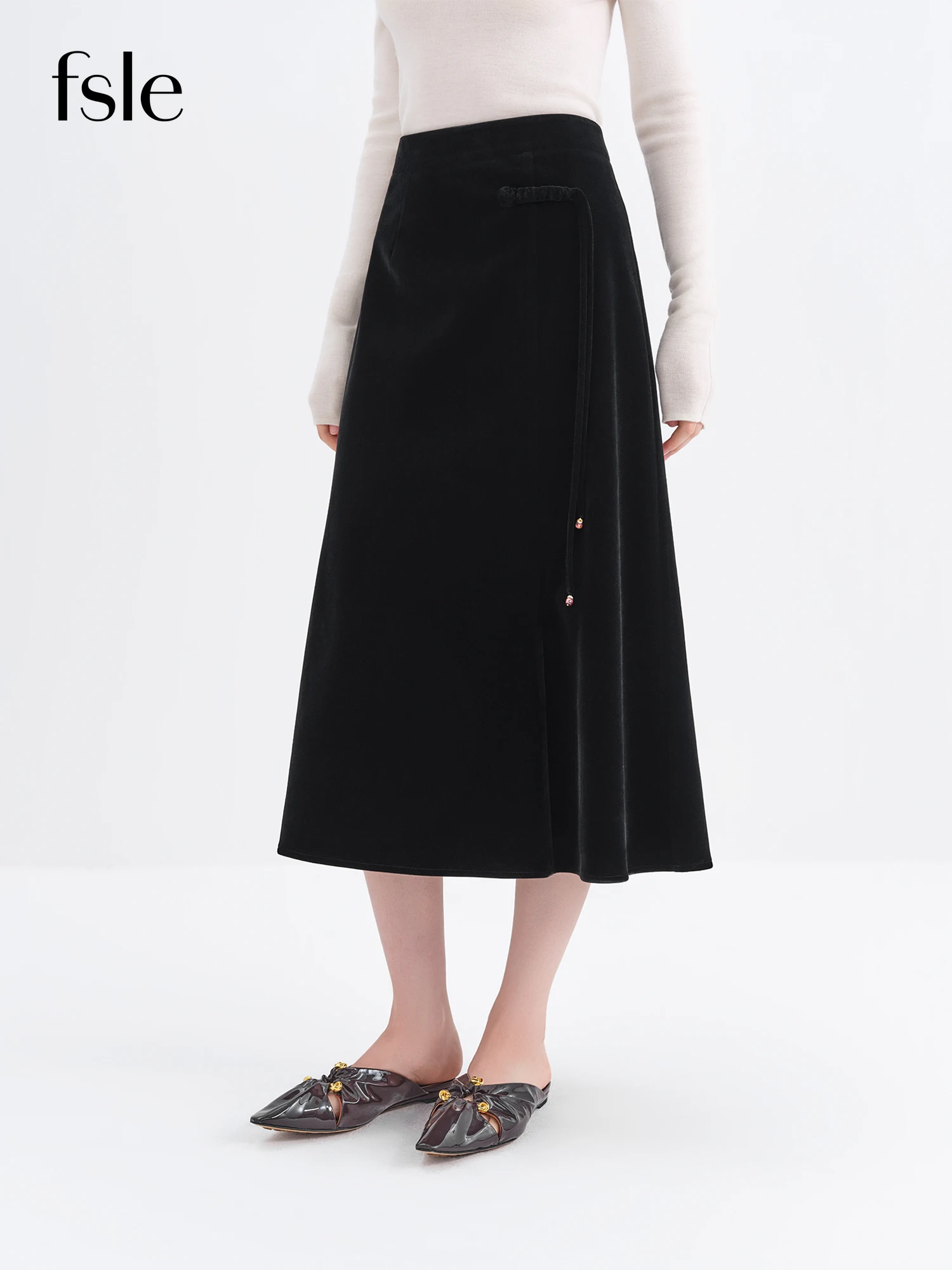 FSLE 2025 Autumn Winter Women Oriental Chinese Style Velvet Mermaid Pencil Skirt Elegant Retro Plush Luxe Slim Fit Party Midaxi