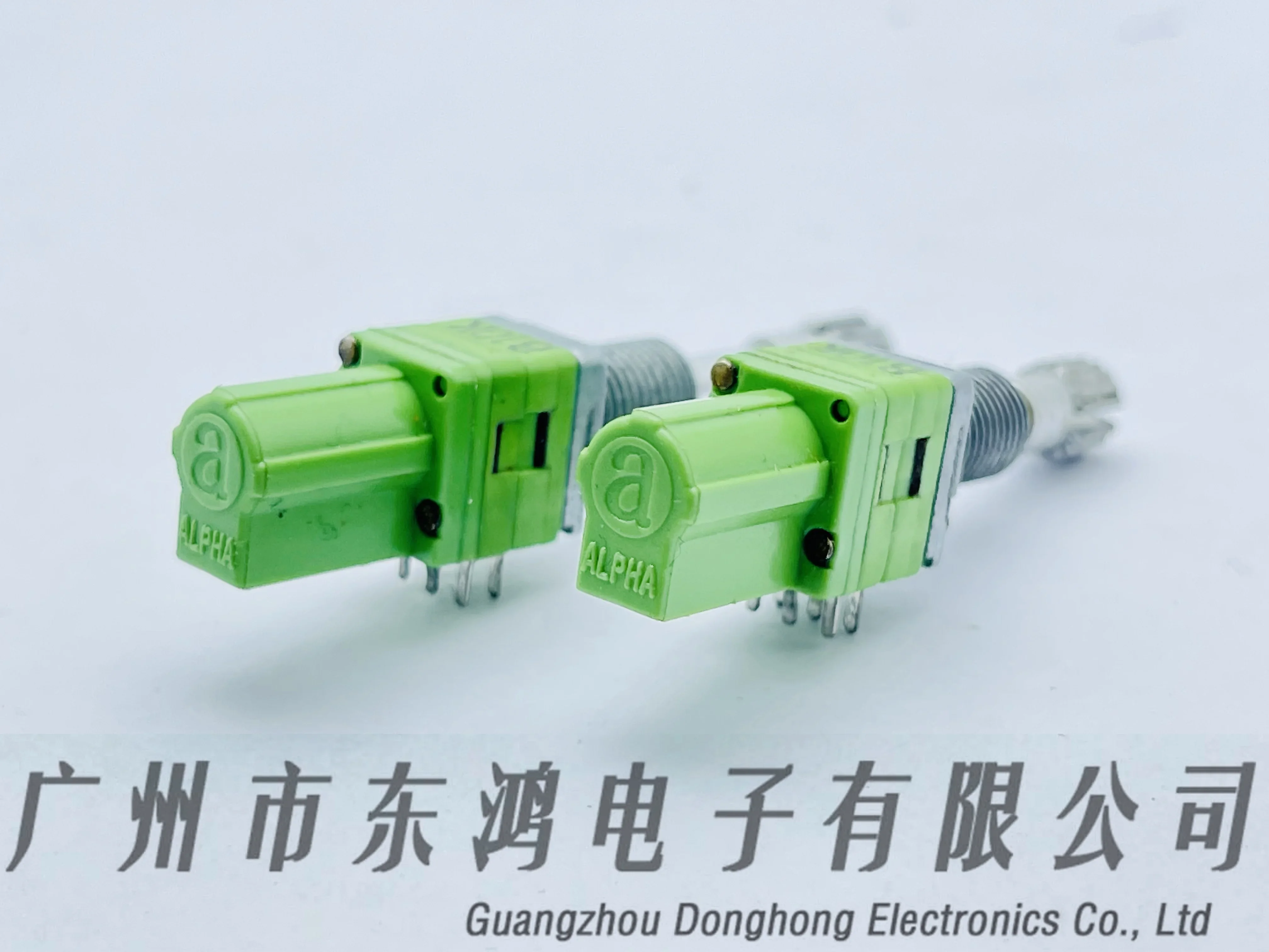 1PCS ALPHA Dual Precision Potentiometer B10K with self-locking switch with center positioning mixer shaft length 30mm