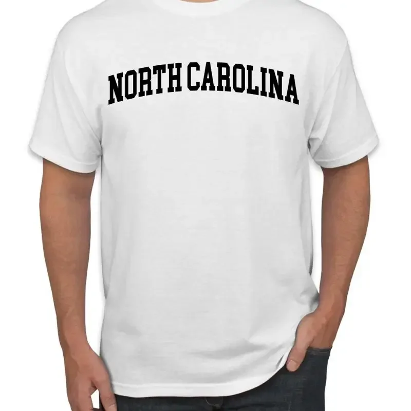 T-shirt noir de style universitaire pour hommes, de l'État de Caroline du Nord