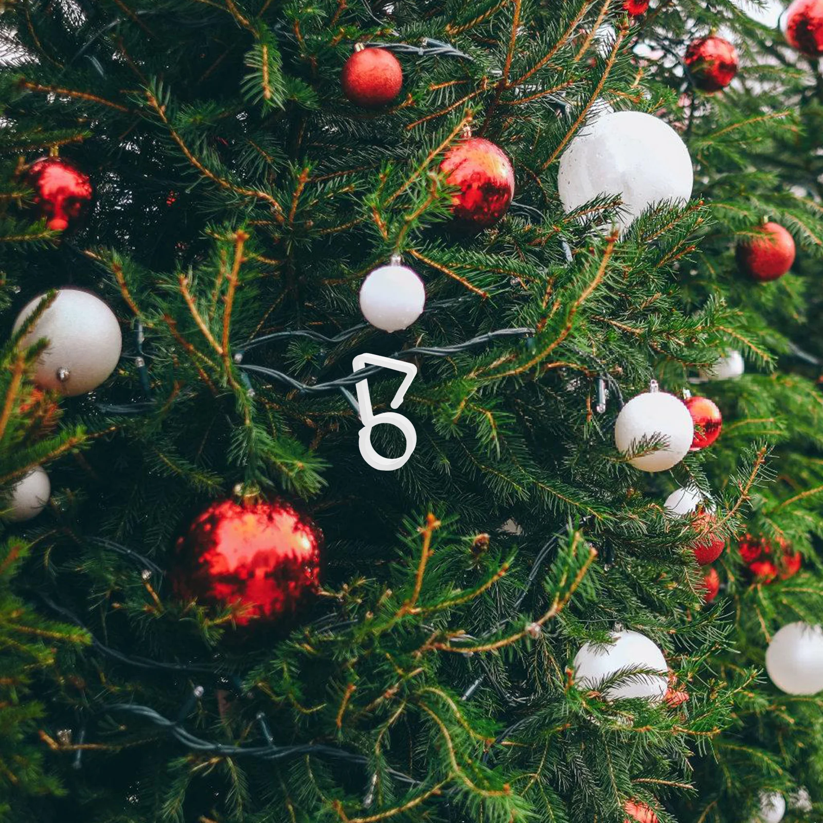 

100pcs Plastic Chic Hooks Reusable Hanging Lamp Hangers For Christmas Outdoor Lights Pendant Decorations Party Holiday