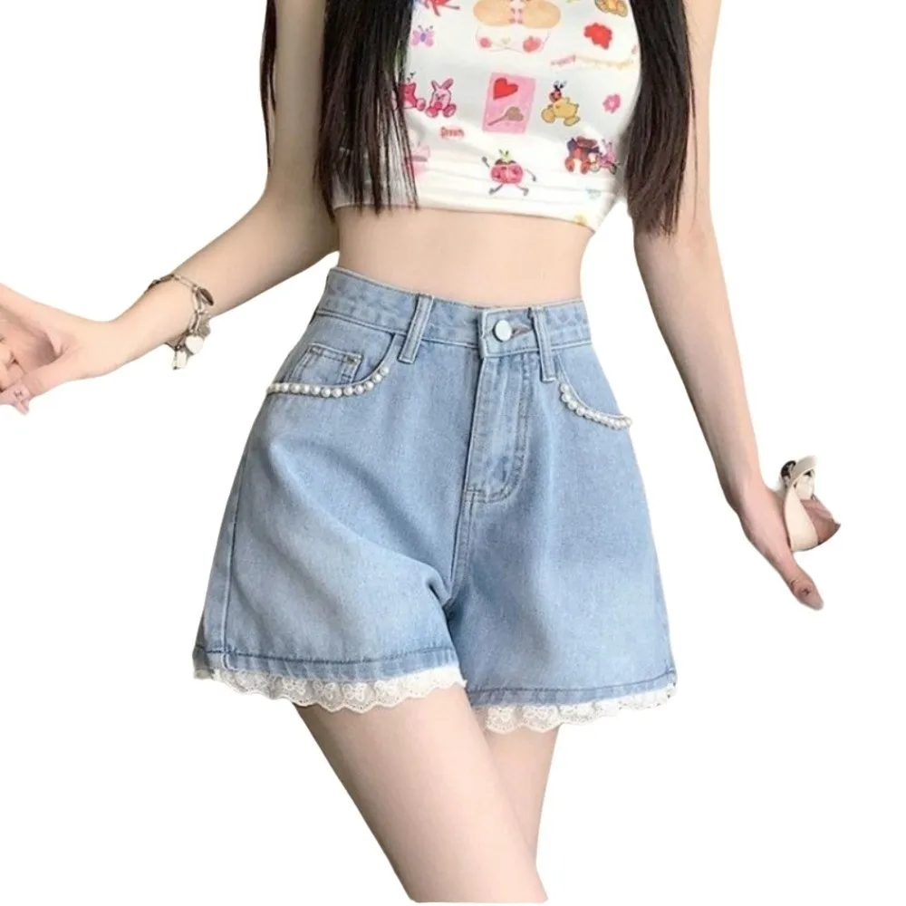 Light Colored Denim Shorts Thin Design Loose Fit Women's Denim Shorts A-Line Cut Lace Trim Wide Leg Shorts Summer Wear