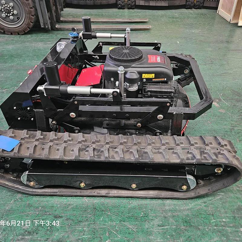 22Hp Engine Self-Charging System Robot Grass Cutter Cutting Width 80Cm New Design Large Area Commercial Lawn Mower