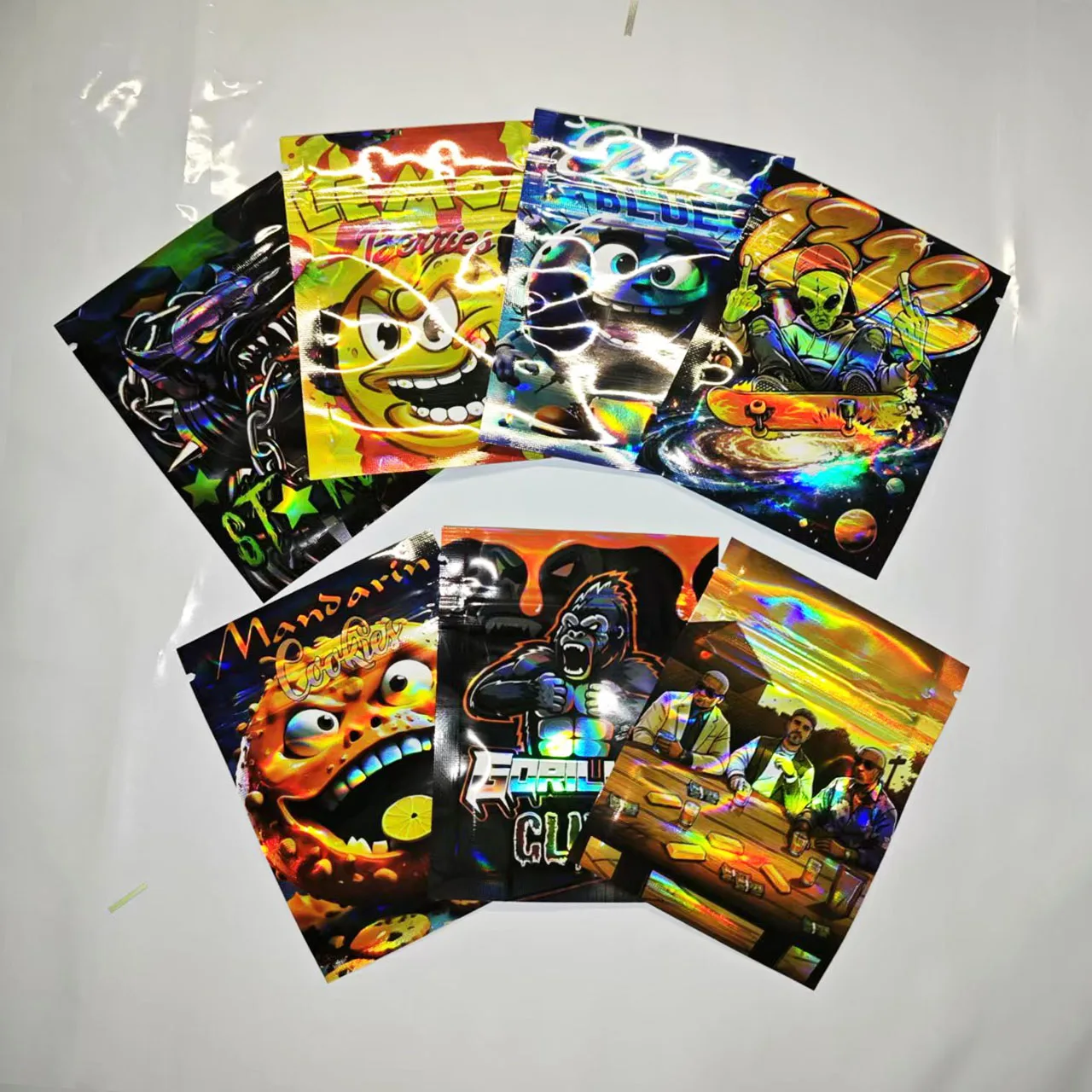 1gSmell Proof Mylar Bags 2.75x3.54in Resealable Zipper Bags with Sealing Food Storage Packaging Pouches Holographic Laser Finish