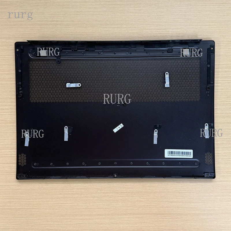 R+ is suitable for MSI GS65 MS-16Q2 MS-16Q3 MS-16Q4 black portable computer D case base protective cover case
