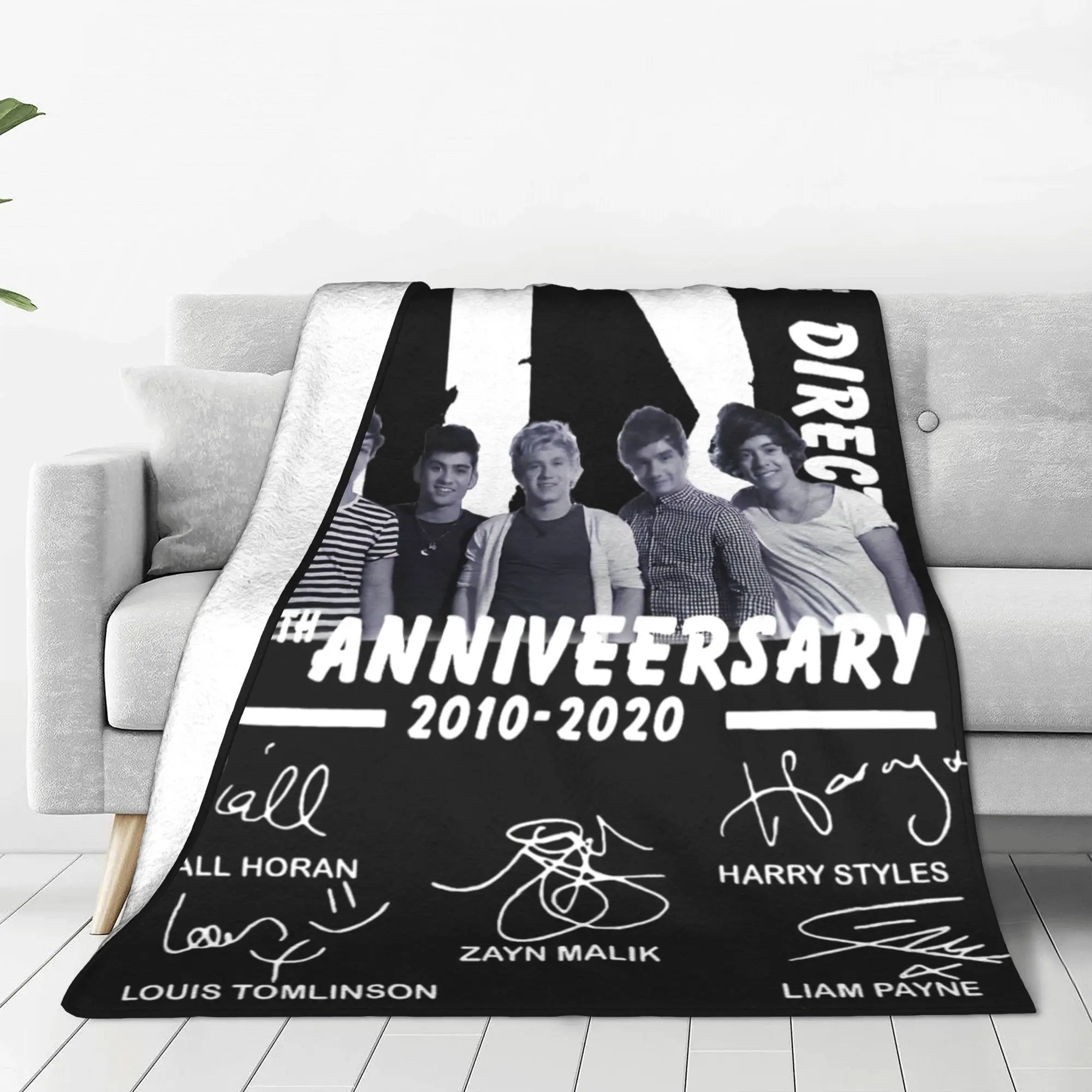 Kenrioizistore 1 D Ones Music and Directions  Fleece Throw Blanket  Blankets for Sofa Bedroom Super Warm Bed Rug