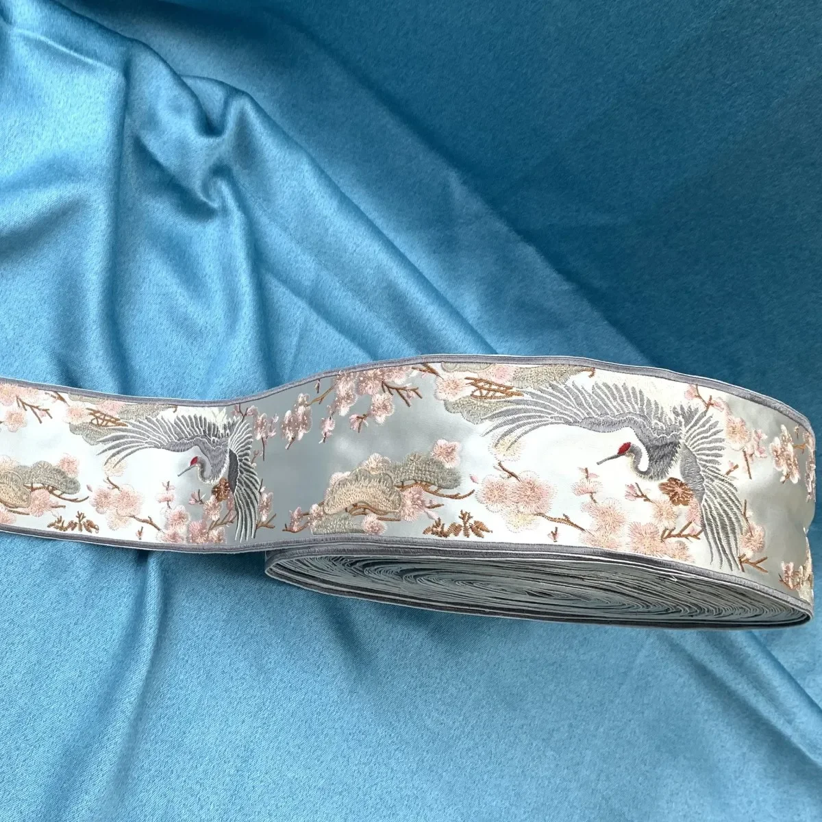 ستائر مطرزة على الطراز الصيني الجديد ووسائد أريكة من الدانتيل والوسائد، مقسمة ​ ​ أشرطة تزيين تنورة هانفو شيابي