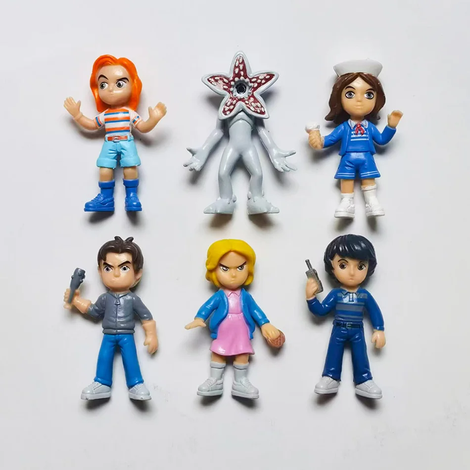 Figurine de dessin animé Stranger, statue créative personnalisée, ornement surprise, périphérique de bureau, cadeau d'anniversaire et du nouvel an