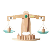 Scale and weight balance Early education Weighing wooden toys