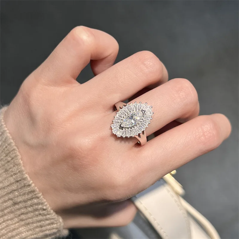 

ZFSILVER s925 Silver Fashion Luxury Trendy Color D 1ct Moissanite Design Eye Ring Charms Women Wedding Party Jewelry Gift XH-057