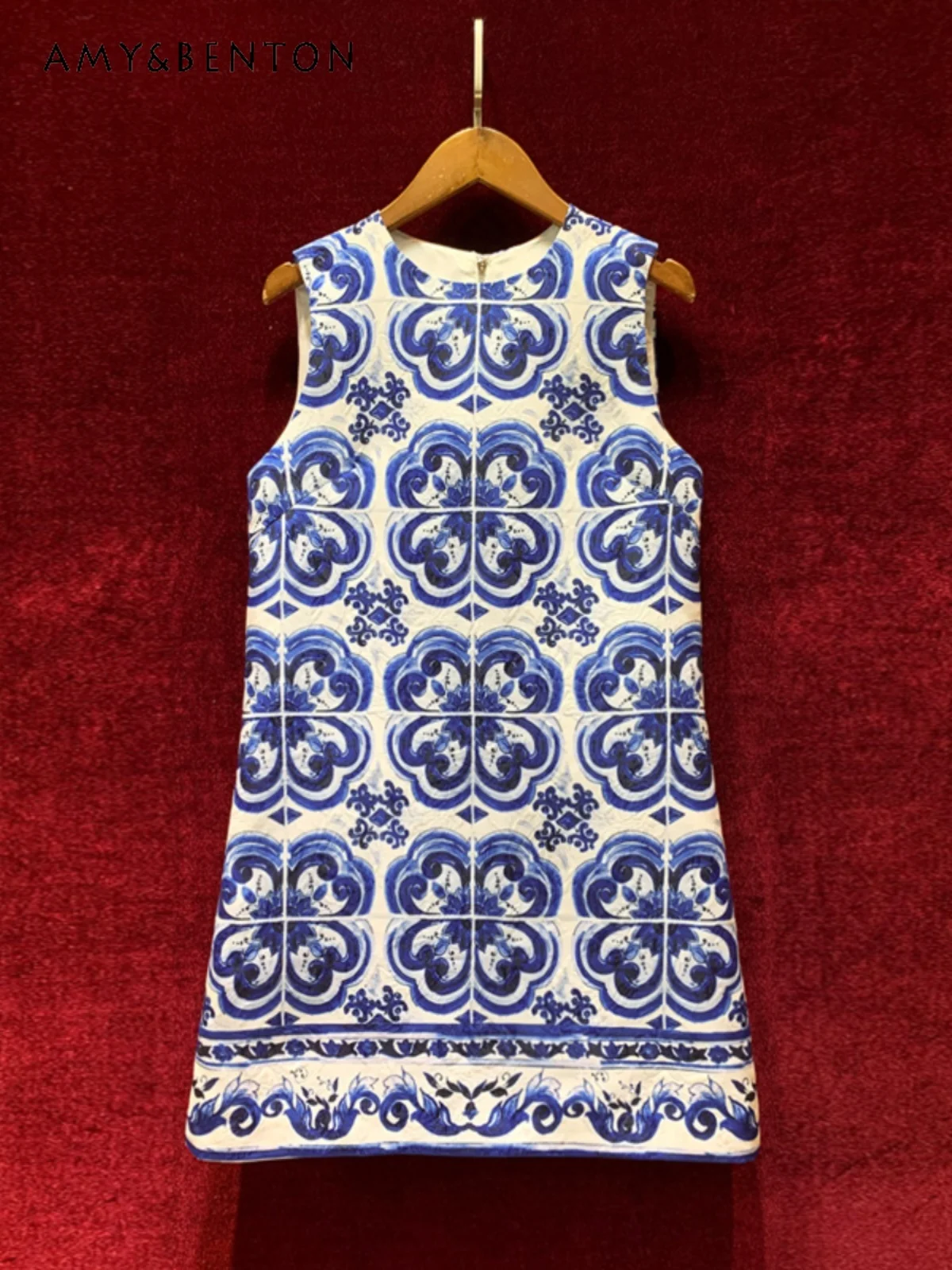 

French Retro Porcelain Printed Vest A-line Dress Temperament Socialite Round Neck Sleeveless Dresses High-end Fashion Mini Dress