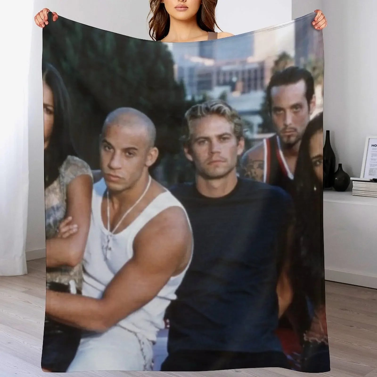 

fast and furious Throw Blanket Anti Shedding Soft Fuzzy Blanket for Home