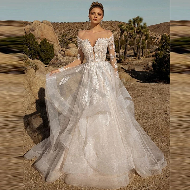 Vestidos de casamento Apliques Tiered Ruched Brilhante Encantador Noiva Vestido O Pescoço Manga Cheia Ilusão Robe de mariee