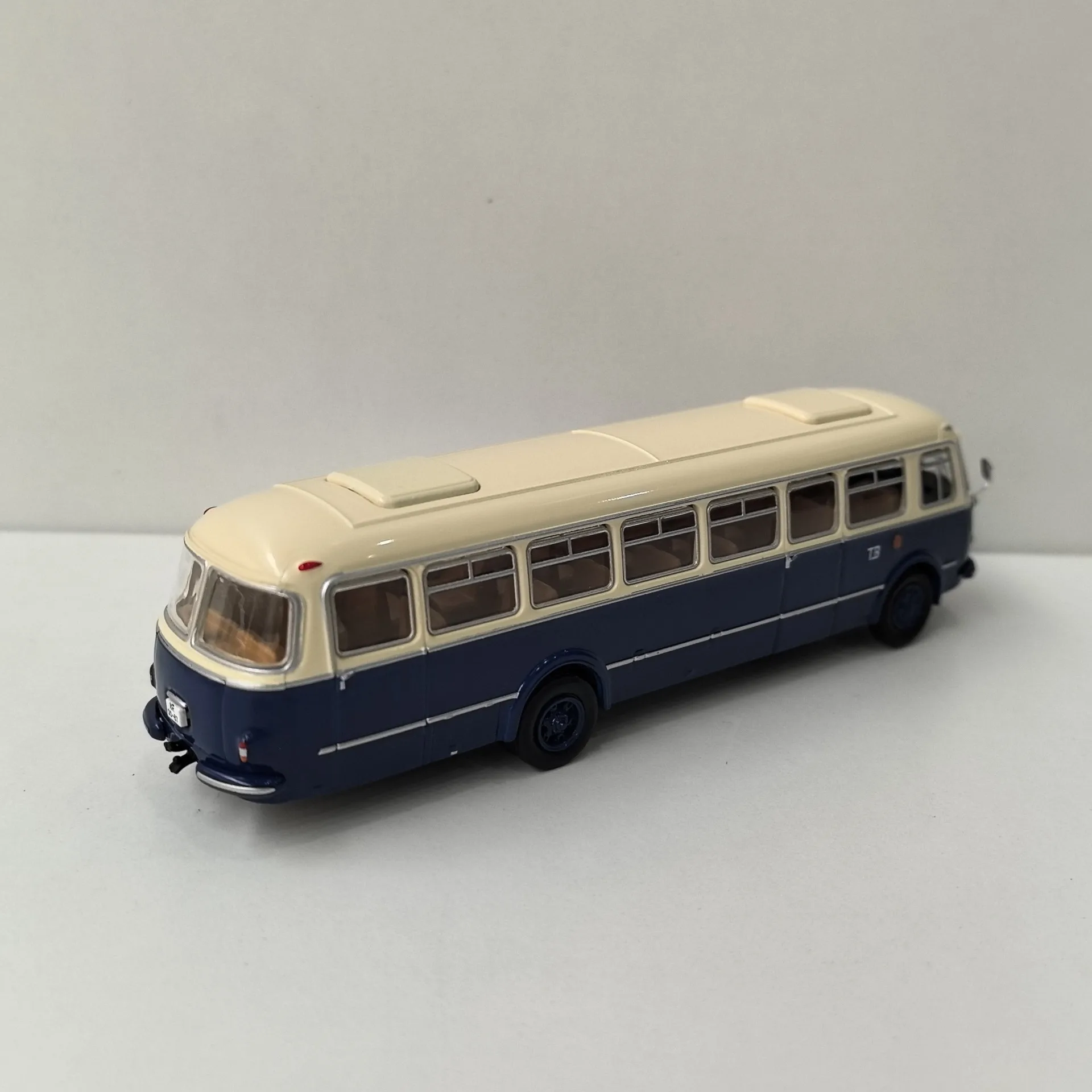 دييكاست بريكينا HO 1/87 مقياس سكودا 706 RTO سكودا حافلة نموذج البلاستيك الجسم نموذج سيارة تحصيل لعبة هدية تذكارية العرض #5