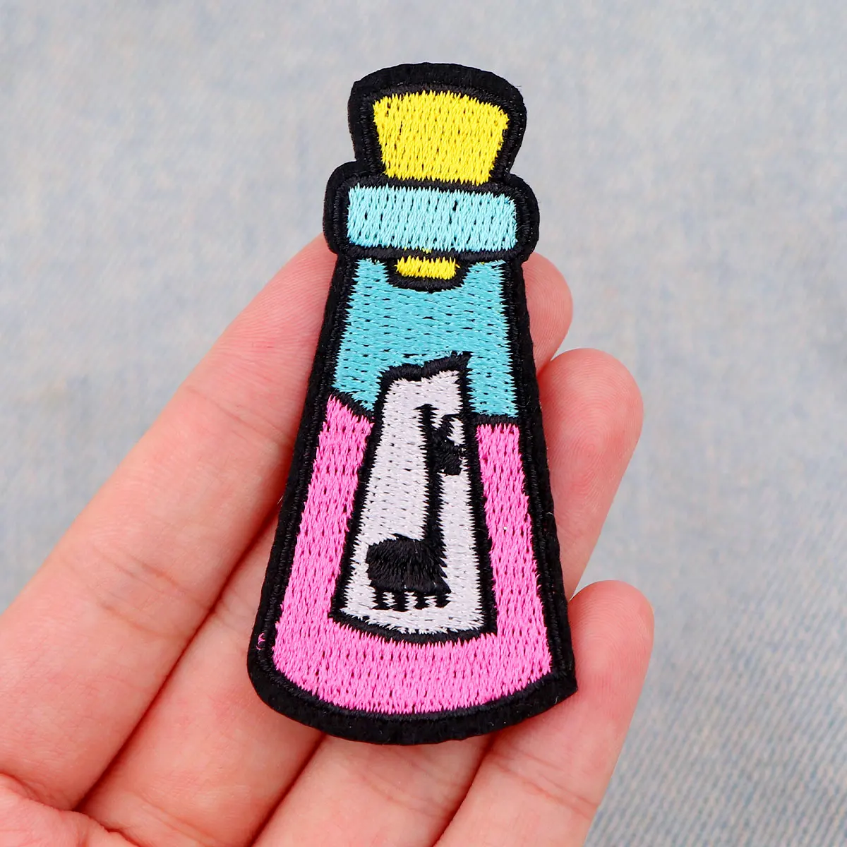 Cute Magic Potion Embroidered Patches For Kids Clothing DIY Badge Adhesive Patches Cartoon Patches On Clothes Stickers Appliques