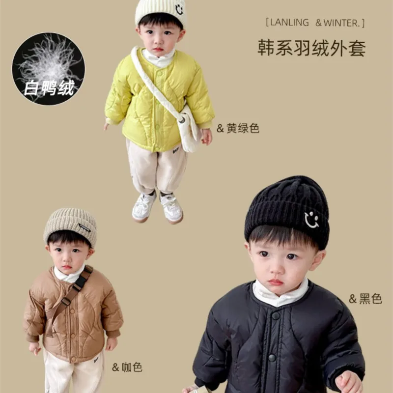 Solid color wavy padded coat for babies in winter