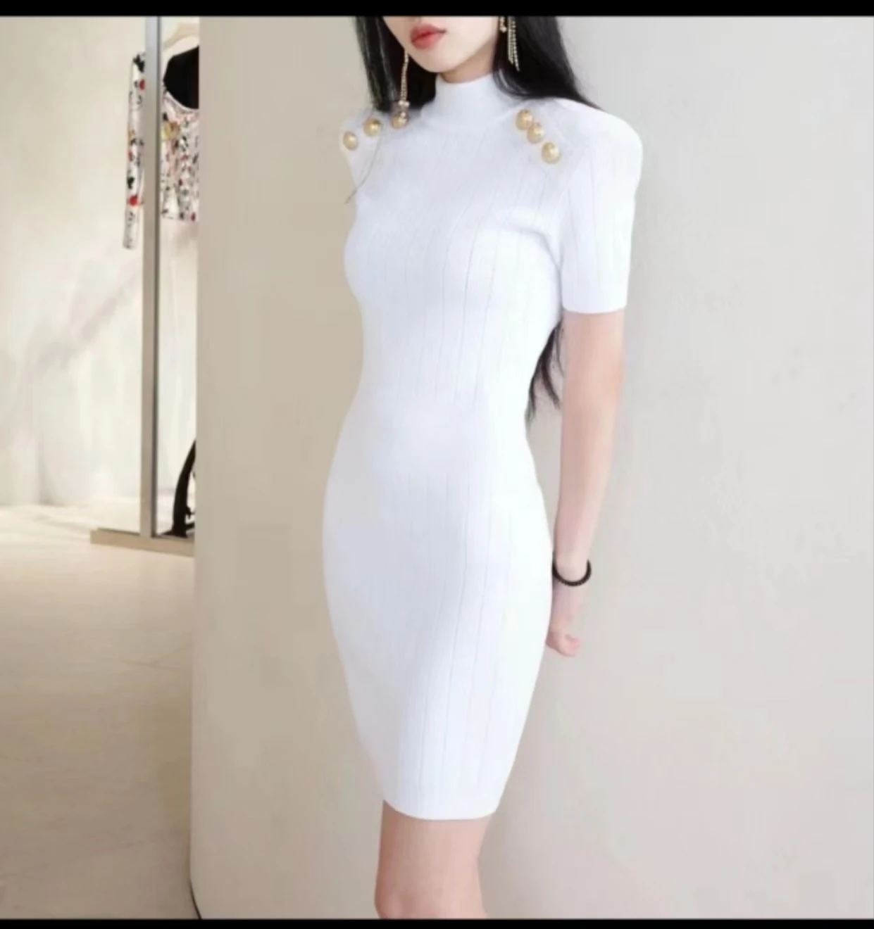 

Spring And Autumn New Fashionable Simple And Elegant Round Neck Long Sleeve Shoulder Buckle Slimming Short Women's Knitted Dress