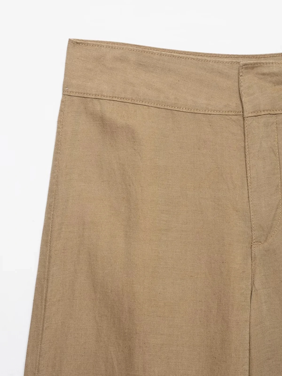 KONDALA Vintage Khaki Einfarbiger Damenanzug, Neckholder Ärmellos Rückenfrei Plissiert Schmal Geschnittene Weste, Weite Hose, Modische Elegante Sets für Herbst 2026 – Detail 18