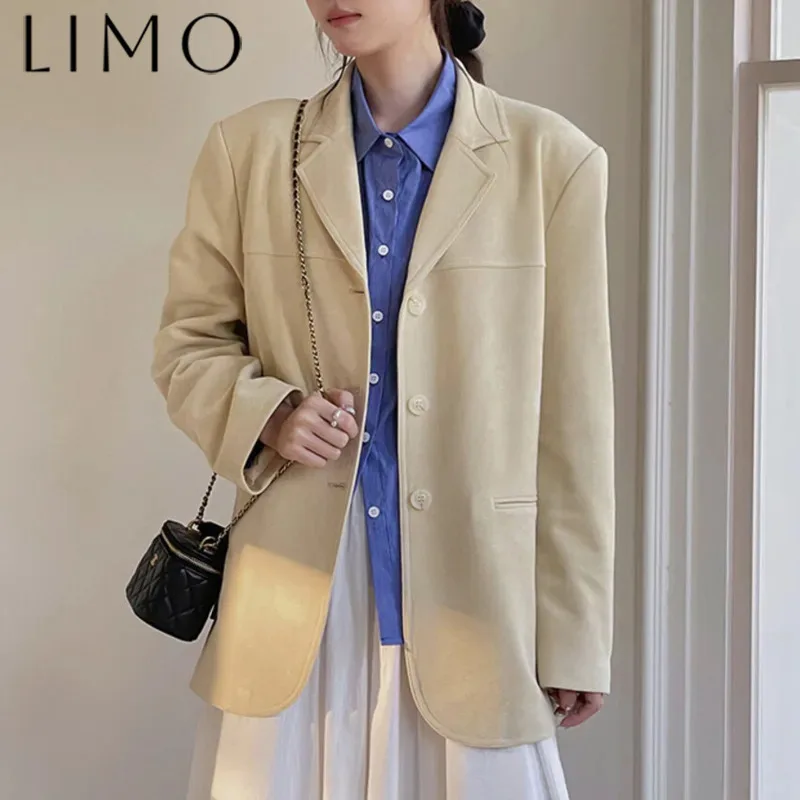 

LIMO 2025 Spring Summer Women's Lightweight Velvet Blazer Oversized Elegant Designer Chic Minimalist Premium Comfortable Jacket