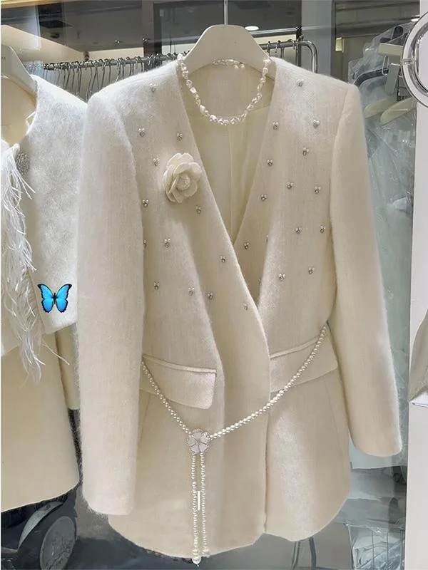 White Small Fragrance Style Women's Coat 2026 New High-End Lightweight Heavy-Needle Bead Super Beautiful Woolen Jacket