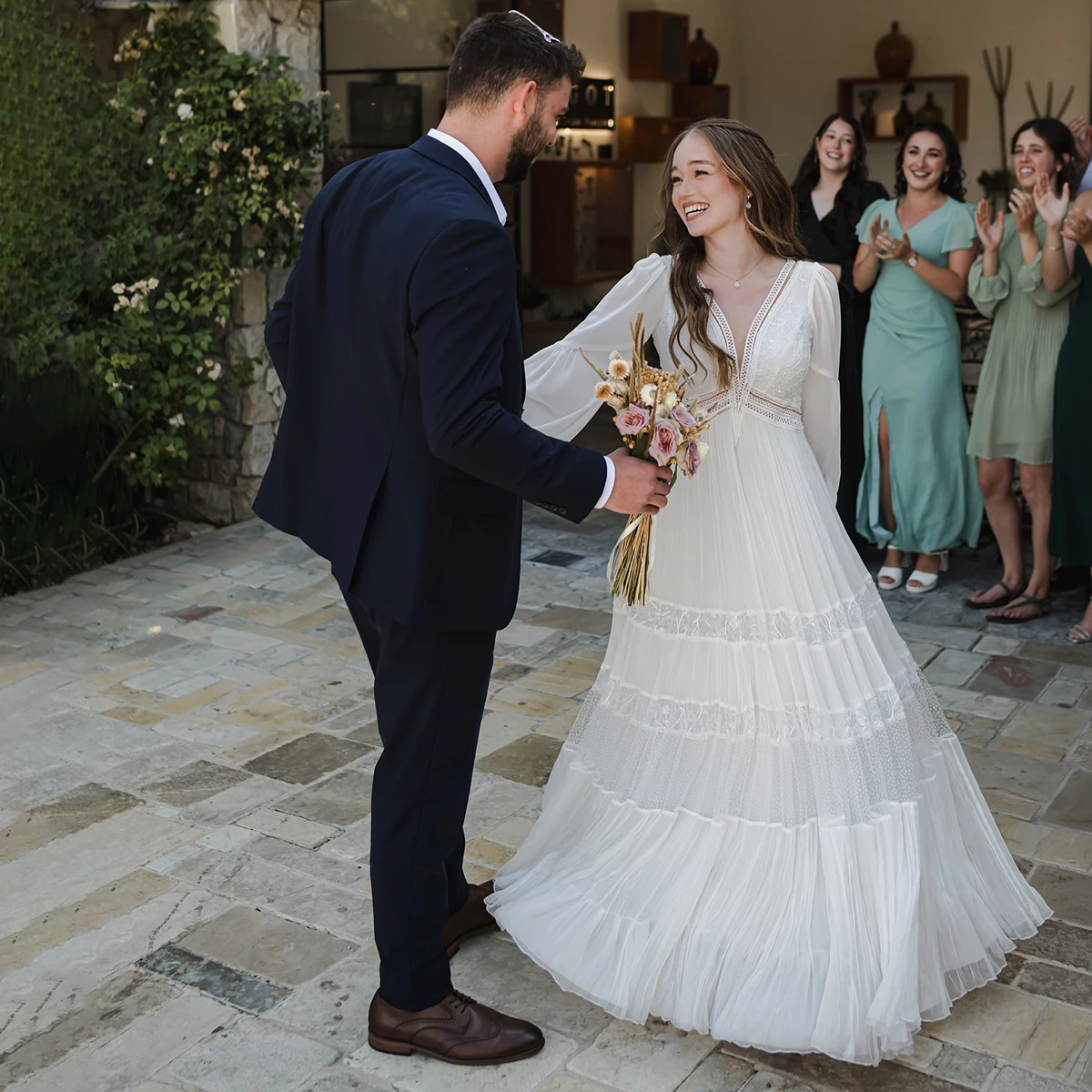 Boho Layered Chiffon Doted Tulle A Line Bridal Gowns Long Bishop Sleeves V Neck Unique Customized Wedding Dress Lace Backless