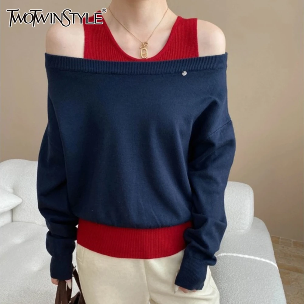 TWOTWINSTYLE Hit Color Spliced Folds T Shirt Female Slash Neck Long Sleeve Loose Design Streetwear Women's T Shirts Fashion New