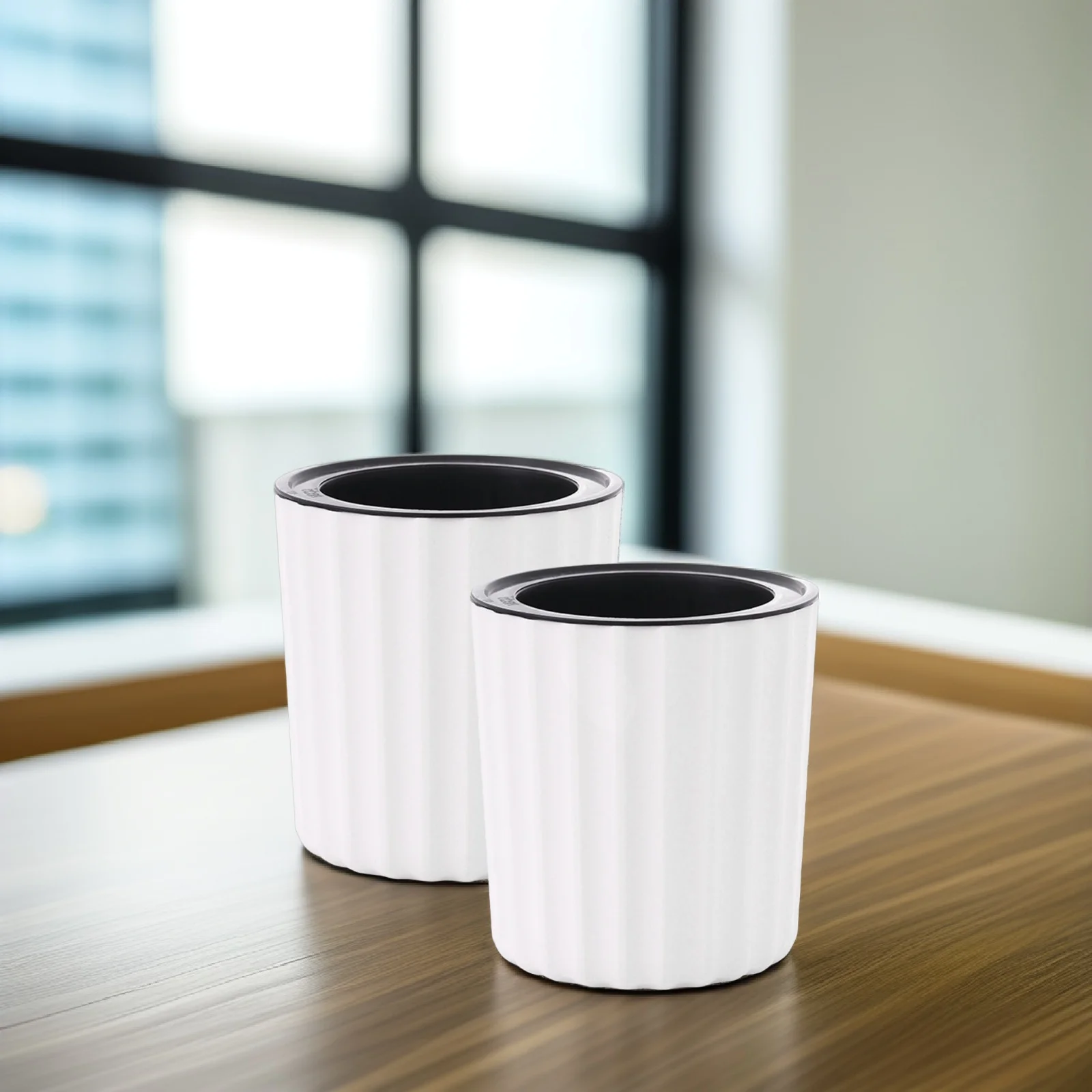 

2Pcs Self Watering Pots Plastic Flower Planters Indoor Outdoor Decorative Durable Moisture Control Garden Containers